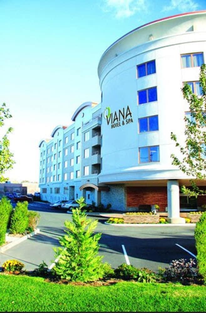 Viana And Spa, Trademark Collection By Wyndham Westbury