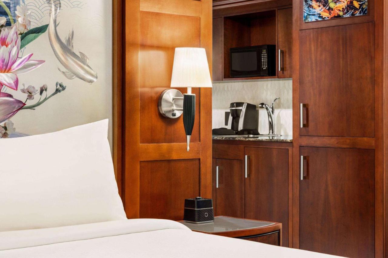 Viana And Spa, Trademark Collection By Wyndham Hotel