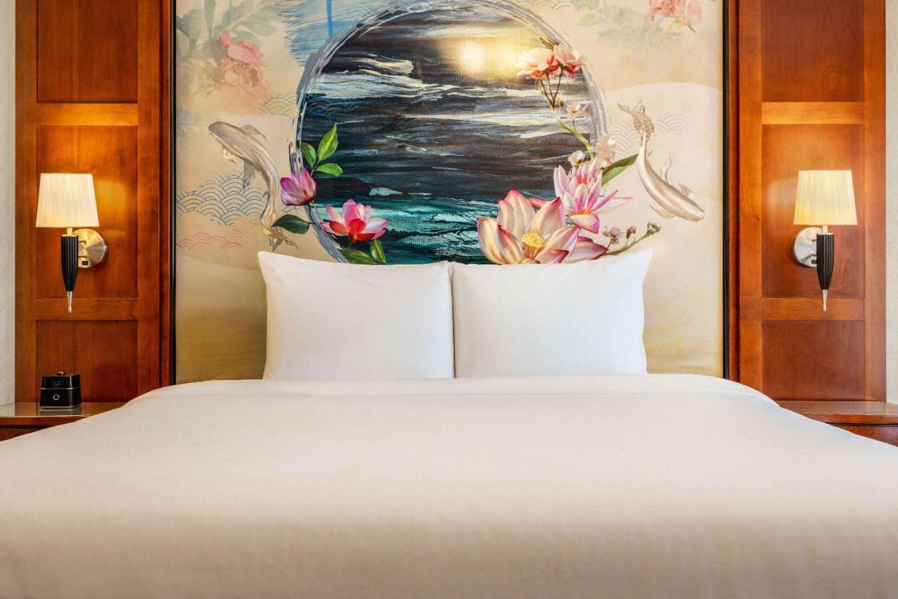 Viana And Spa, Trademark Collection By Wyndham Hotel