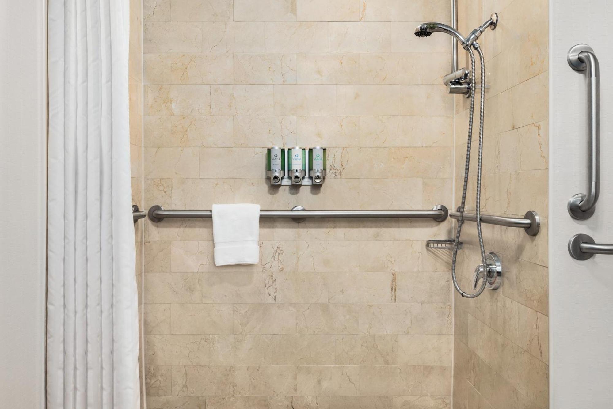Viana And Spa, Trademark Collection By Wyndham Hotel 4*